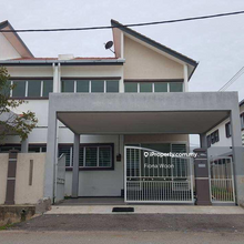 Semi-D house for Rent