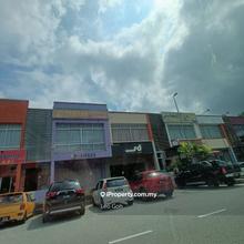 N9 Leo Property