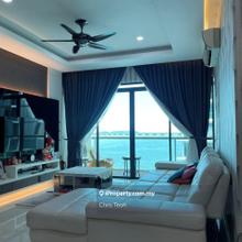Balcony facing sea view, Pg Bridge view & pool view!