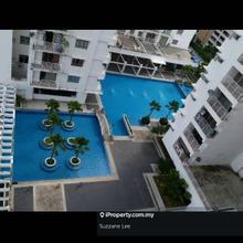 Sea view condominium for Sale