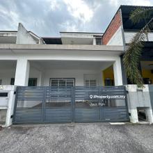 Large Double Storey Terrace House at Lahat Ipoh