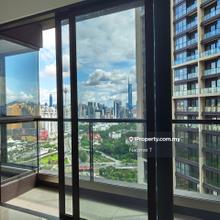 Ready to move in.Overlooking KLCC below market price. Shuttle bus