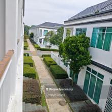 Medium Room For Rent with own balcony area (Merrydale)