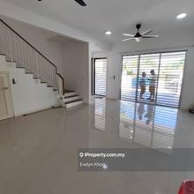 Garland 2 Rawang, new house, facing playground, partly furnish, rental