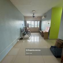 Exclusive Agent, very cheap, with Build-in Kitchen Cabinet, negotiable