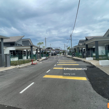 Full Loan Beserah New 1 Story Semi D House