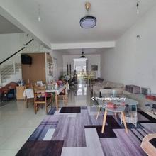 Cheapest unit Ambang botanic 2sty house good condition below market