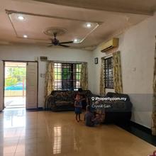 2 Sty End Lot House for sales located at Taman Arowana Indah, Seremban