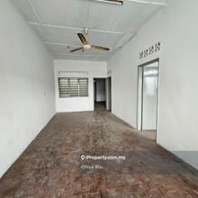 Single Storey @ Happy Garden
