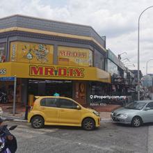 Ground floor intermediate Lot in Telawi 5 availablen now