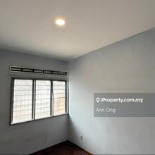2 Storey th at Taman gembira