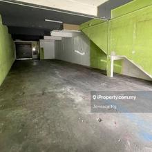 Shop for Rent