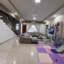 Terrace house for Sale