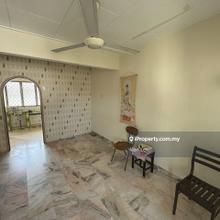 Tun Aminah Flat For Sale