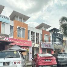 Bandar Botanic Ambang Botanic Crowded Area