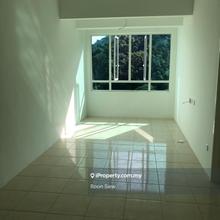 850sf nice enviroment luxury condominium
