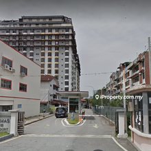 Full Loan Available. Freehold Condo In Town. Welcome Viewing & Discuss