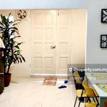 Terrace house for Sale