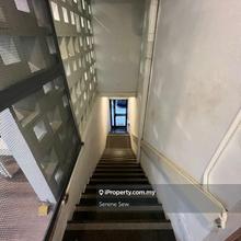 Bangsar Lucky Garden Shop for rental!