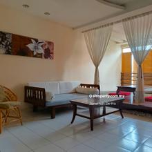 Fully Furnish Nicely Renovated Move in anytime short walk LRT Mall