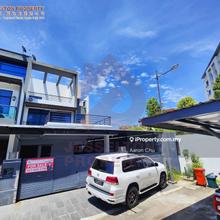 Taman Putra Pogun 3-Storey Terrace Corner @Penampang