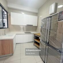 Brand New, Fully furnish, Private lift, High floor