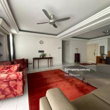 Breathtaking unblocked views. Renovated. Freehold several units!