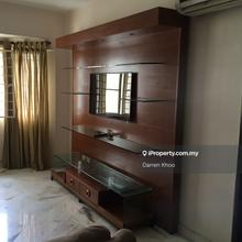 Well maintained unit - good for family living