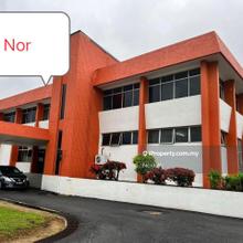 Warehouse With Office Building For Sale / Rent @Perindustri Semambu