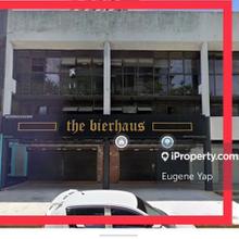 Freehold 2 Adjoining Office Unit