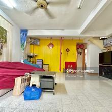 2 Storey, Link House, Subang Jaya, Prime Location, 22x80