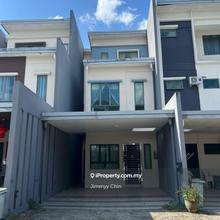 3 storey townhouse