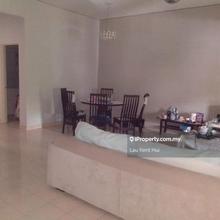 Terrace house for Sale