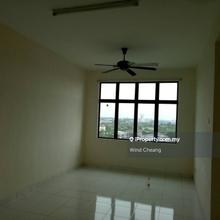 Lower Floor with lift apartment