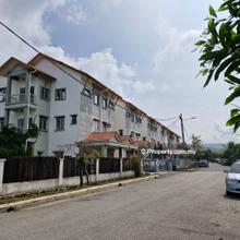 D'Puncak Ukay 2.5 Superlink Corner with land