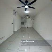 Partly furnished unit with 3 airconds/ Kitchen Cabinet / Renovated