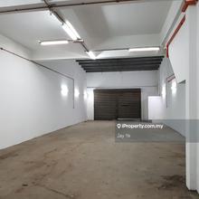1.5 Storey Link Factory @ Taman Perindustri Puchong