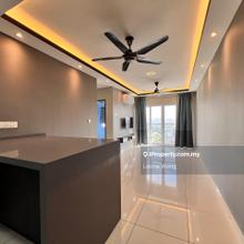 Partly furnished koi suite condo puchong 742sf renovated 3r2b for rent