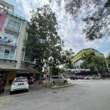 Corner Lot - Limited unit