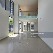 Broadleaf Kota Kemuning Corner Bungalow for Sale by Jj Wang