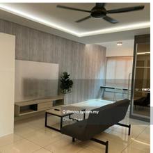 V Residence 3 @ Sunway Velocity 953f 2r2b Near MRT Unit For Rent