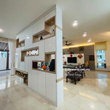 Renovated unit, come with Solar Panel
