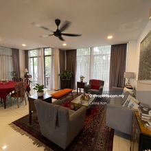 Terrace house for Sale