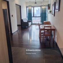 Cozy unit! walking distance to mall and mrt