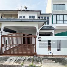 Teluk Pulai 2 Storey House facing field More Parking 