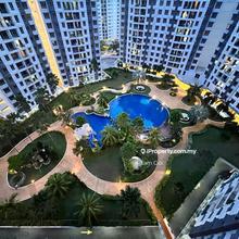 Putra place queen bays mall Q1 Q2 bayan lepas 