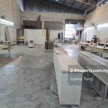 Semi-D Factory for Rent