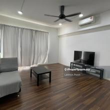 Sqwhere 1 plus 1 Room, Fully Furnished, MRT Linked