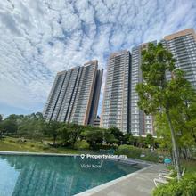 Lelong Unit! Below market value!