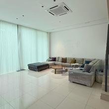 2.5 storey Terrace for sale Xania Reflexion Puchong Below Market Value